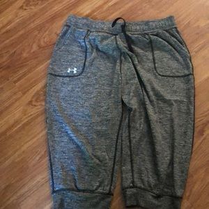 Women’s capris